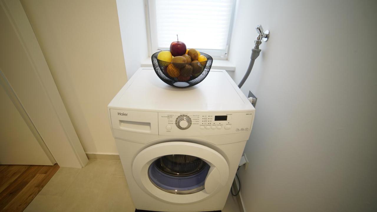 Malixa - Apartment In The Heart Of Vienna Next To Metro Bagian luar foto