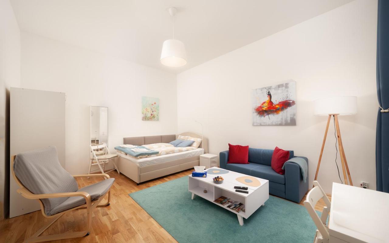Malixa - Apartment In The Heart Of Vienna Next To Metro Bagian luar foto