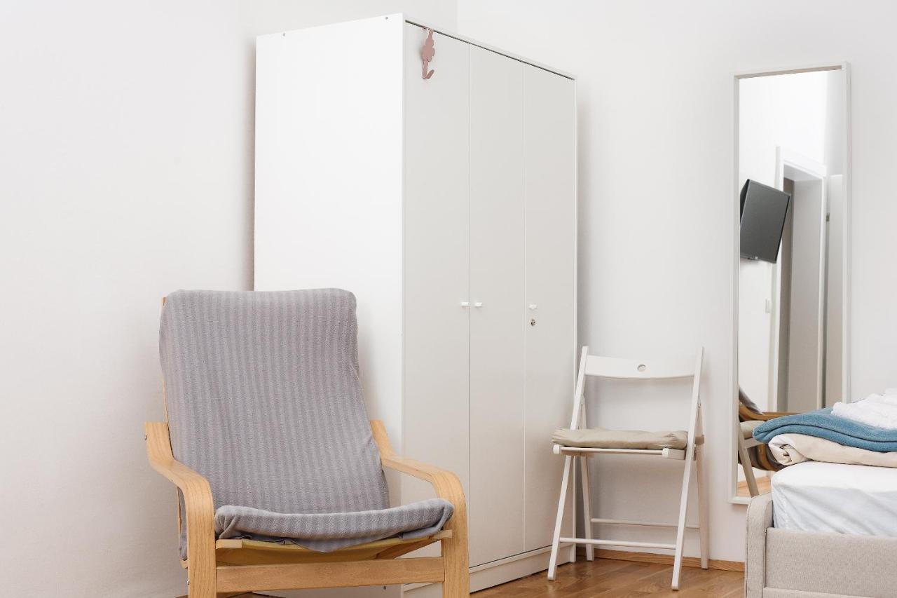 Malixa - Apartment In The Heart Of Vienna Next To Metro Bagian luar foto