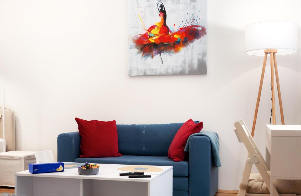 Malixa - Apartment In The Heart Of Vienna Next To Metro Bagian luar foto
