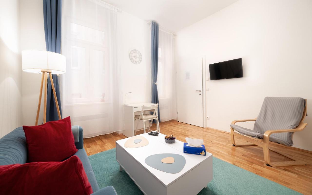 Malixa - Apartment In The Heart Of Vienna Next To Metro Bagian luar foto